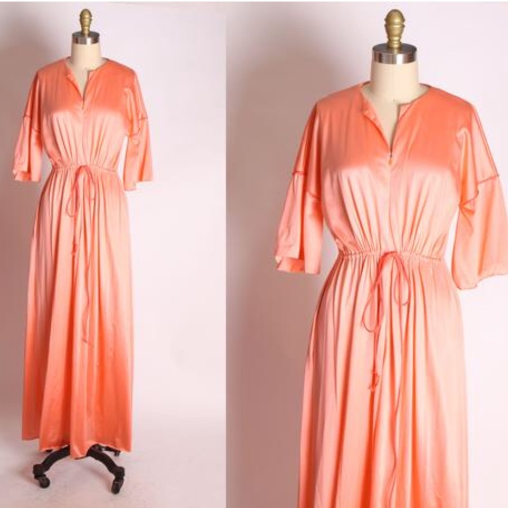 1960s 1970 Peach Pink Orange Nylon Night Gown Robe